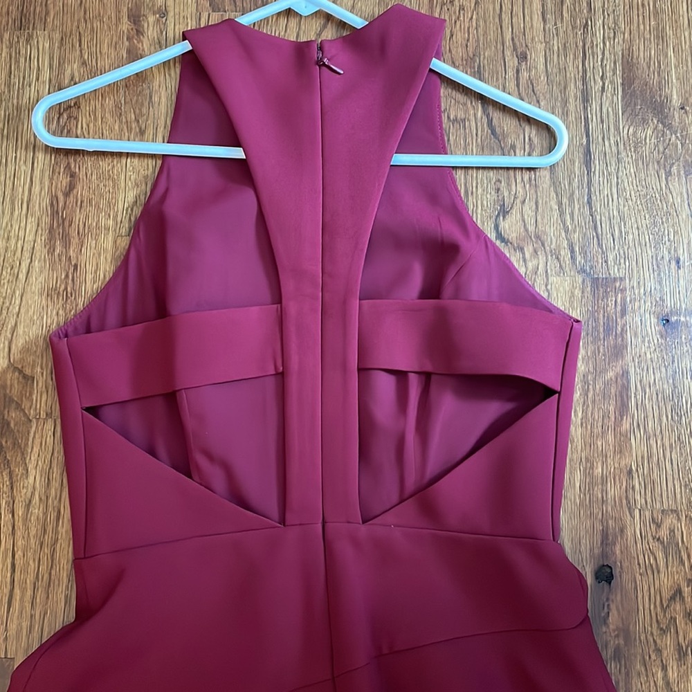 Last Chance! BCBG maroon dress with open back - stunner - Picture 4 of 6